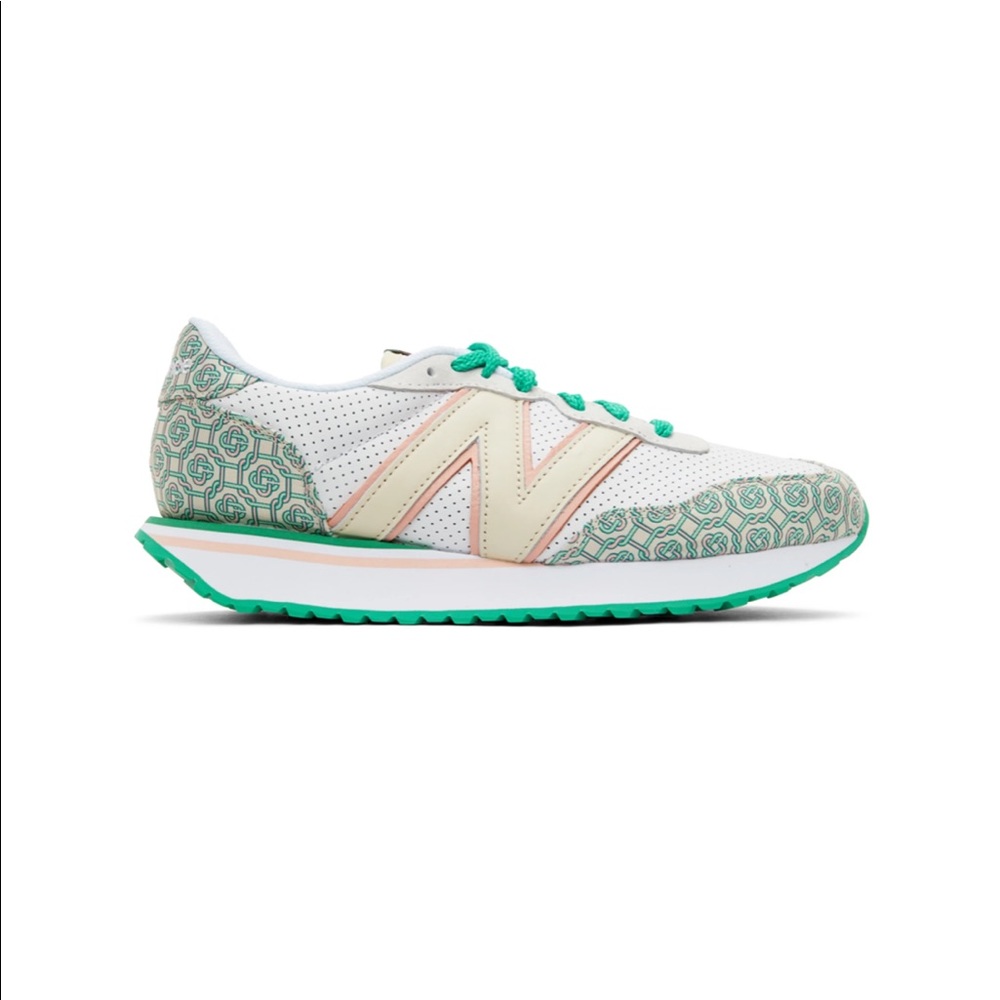 New Balance Casablanca 327 size 8.5
